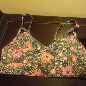 🇺🇸 3/$30 Mudd Floral Print Sport Bra Top SZ L